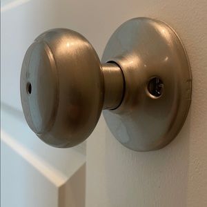 Meet your Posher, Adan